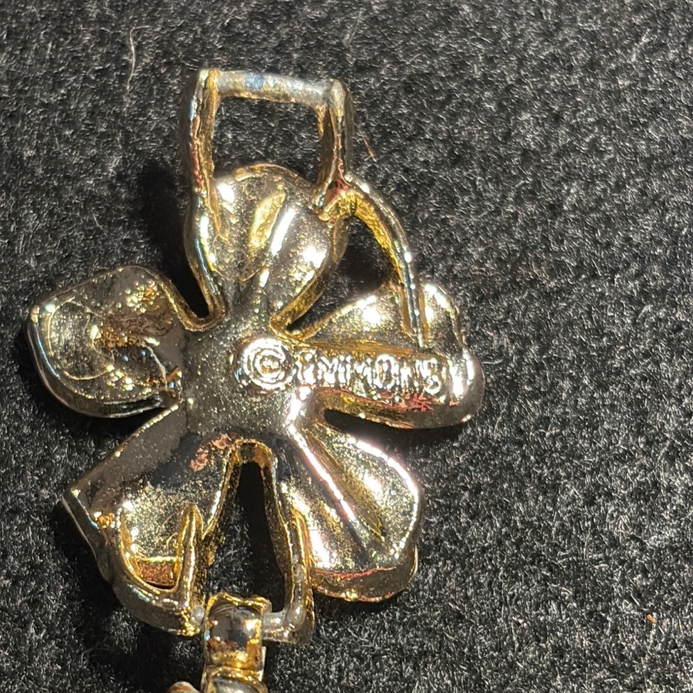 Floral Gold Bracelet - Picture 2 of 6